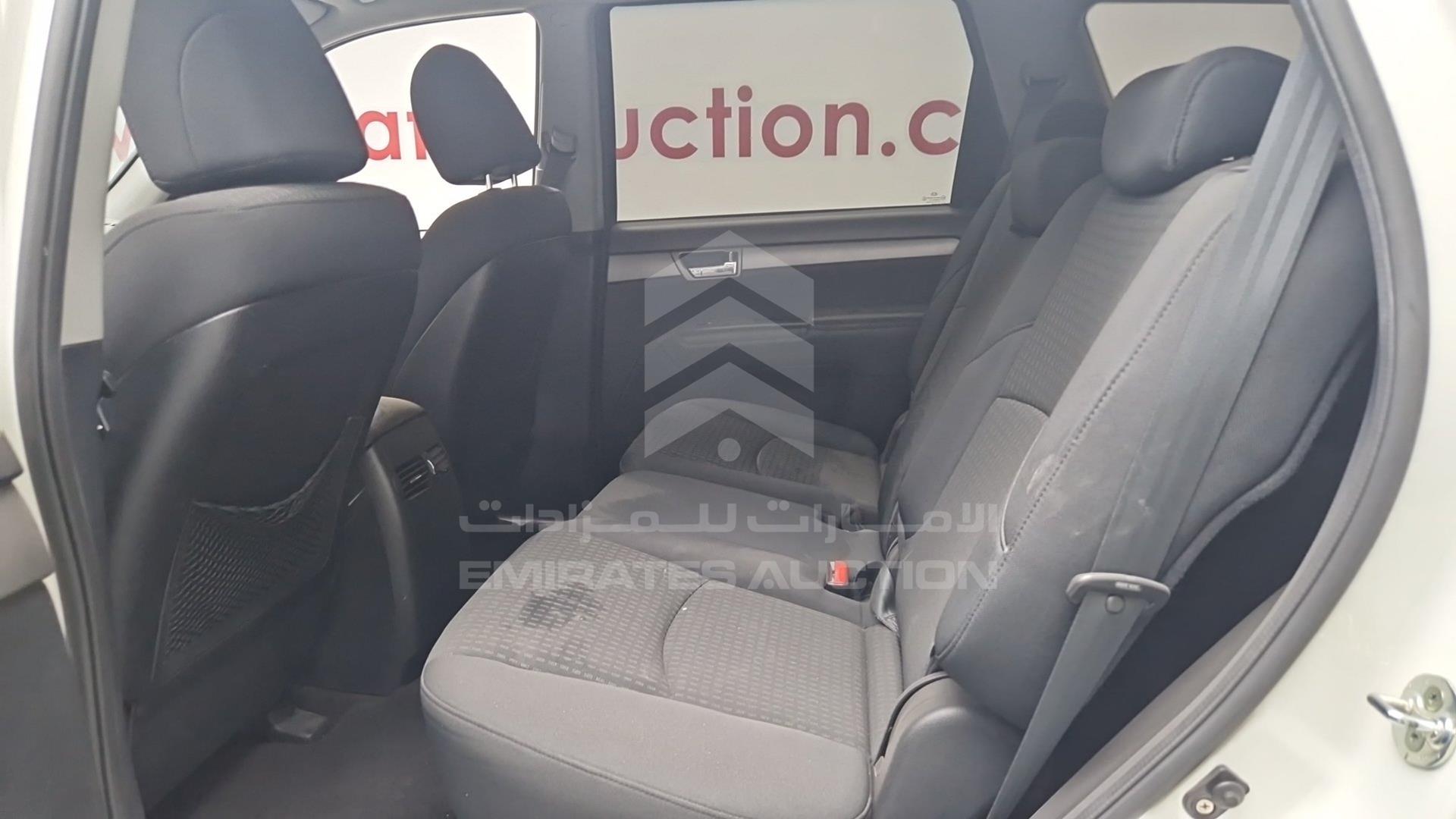 2015 KIA MOHAVE VIN: KNAKM8112F5127778