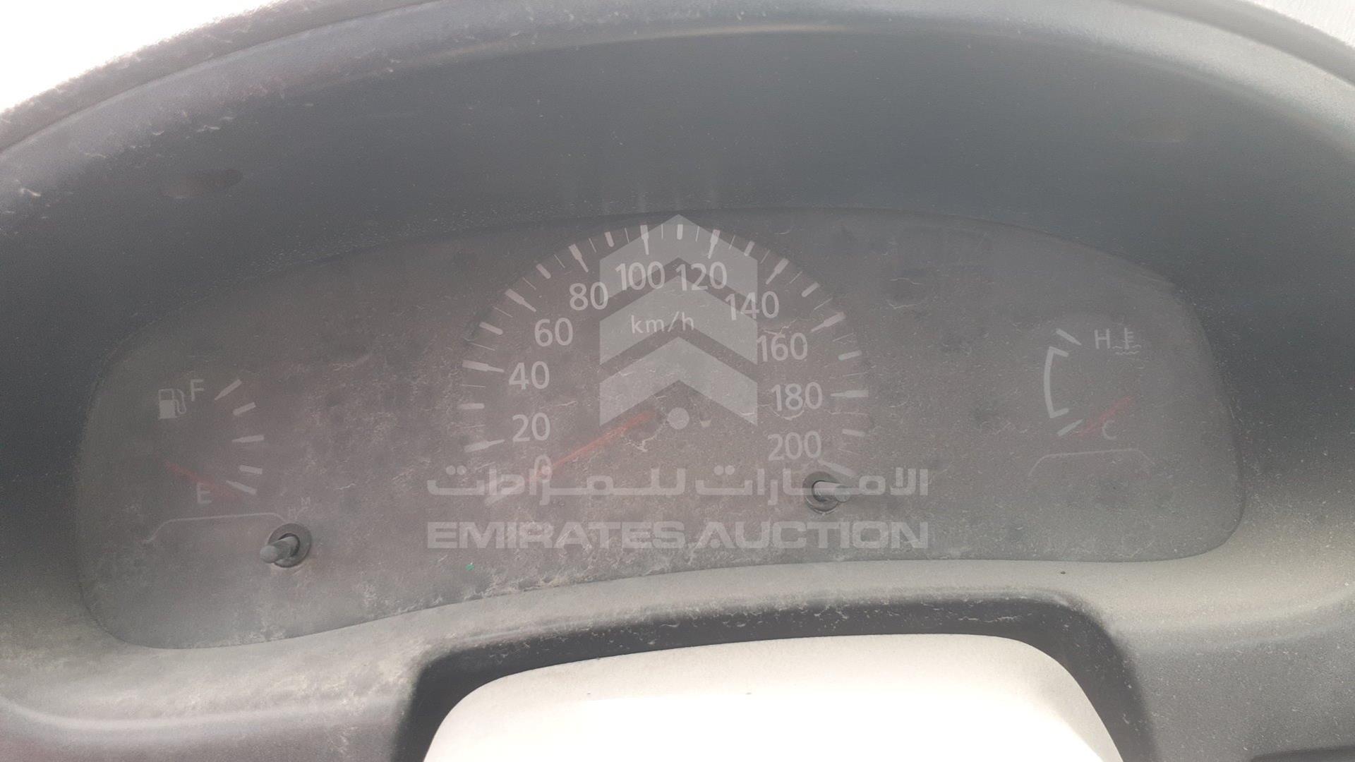 2004 NISSAN 2400 VIN: JN6DD22S74X071383