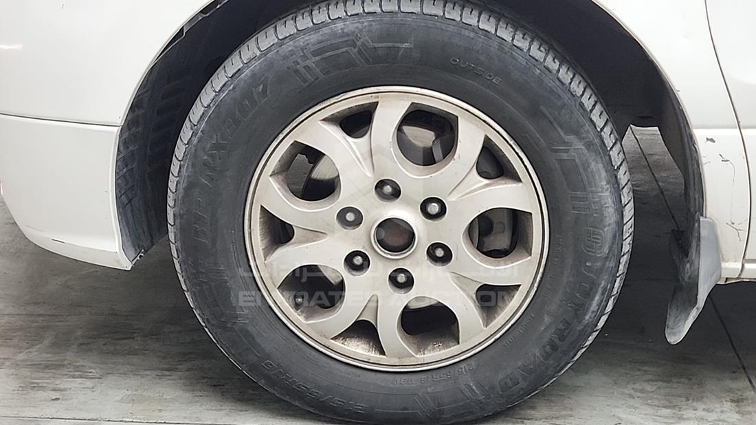 2013 Hyundai H1 — Front Left Tyre — Photo 32