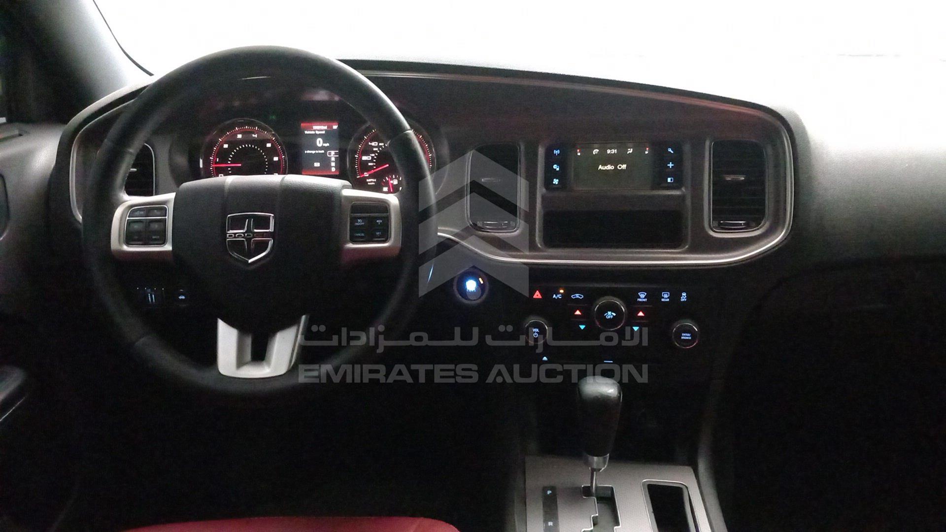 2013 DODGE CHARGER VIN: 2C3CDXBG8DH661415
