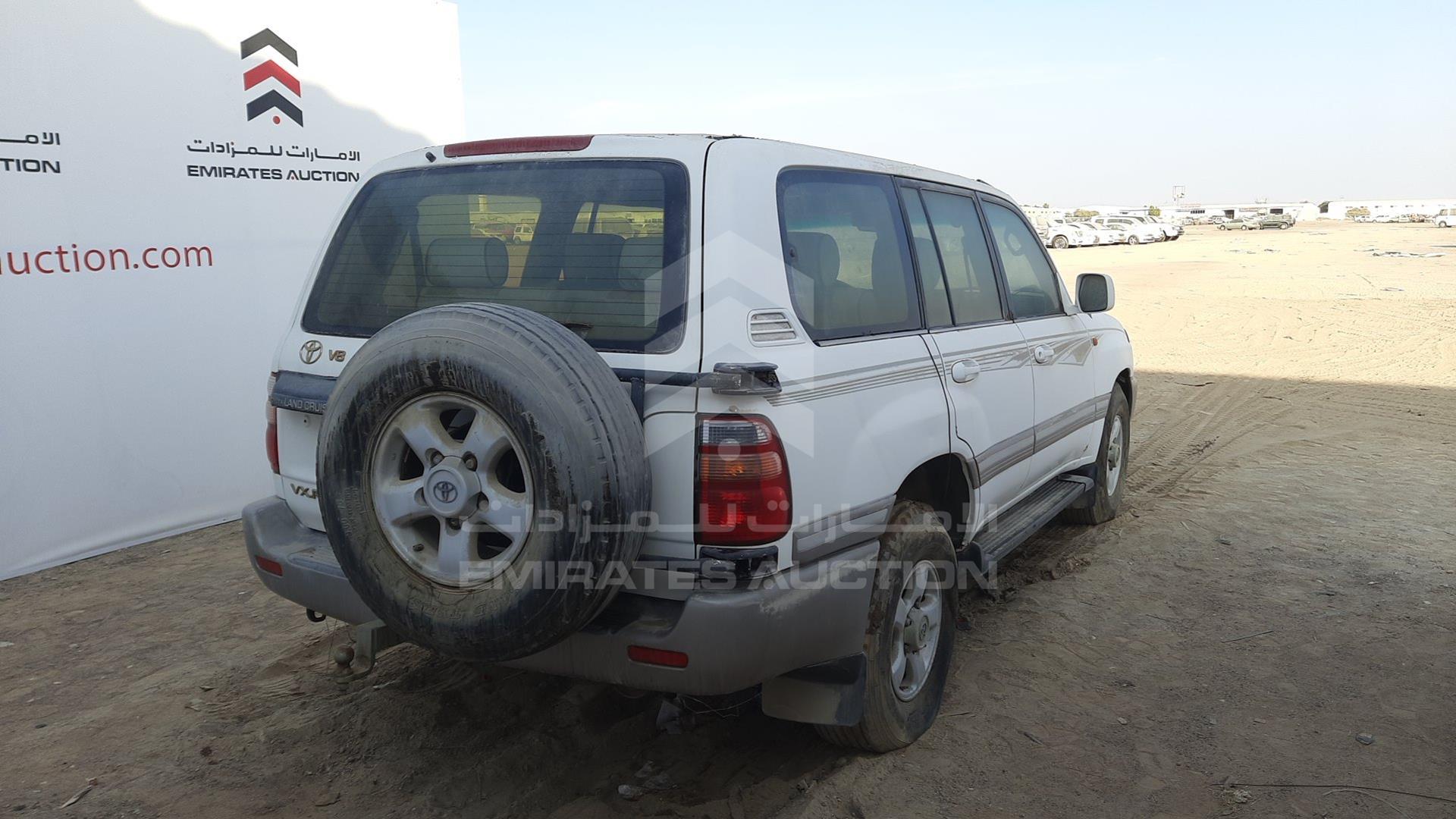 1999 TOYOTA LAND CRUISER VIN: JT3HT05J1X0031557