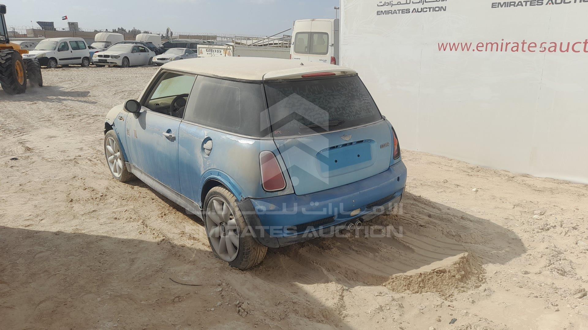 2004 MINI COOPER VIN: WMWRE31064TD12398