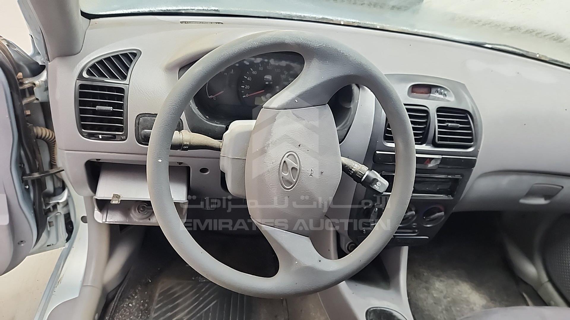 2004 HYUNDAI ACCENT VIN: KMHCG41F54U546211