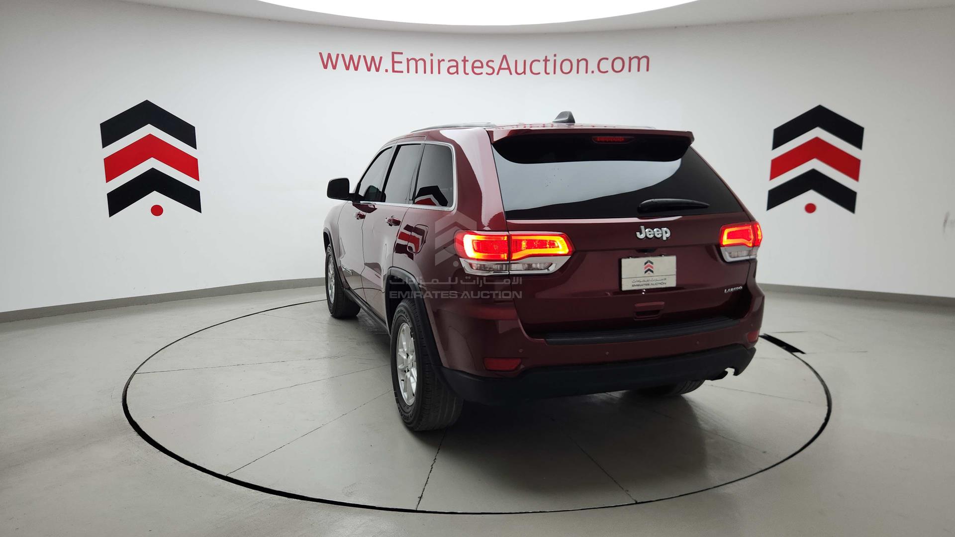 2018 JEEP GRAND CHEROKEE VIN: 1C4RJEAG9JC429523