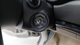 2015 Kia Sedona — Keys — Photo 6 — Thumbnail