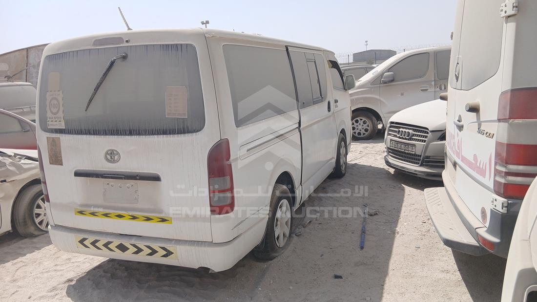 2005 Toyota Hiace — Rear Right Angle — Photo 8