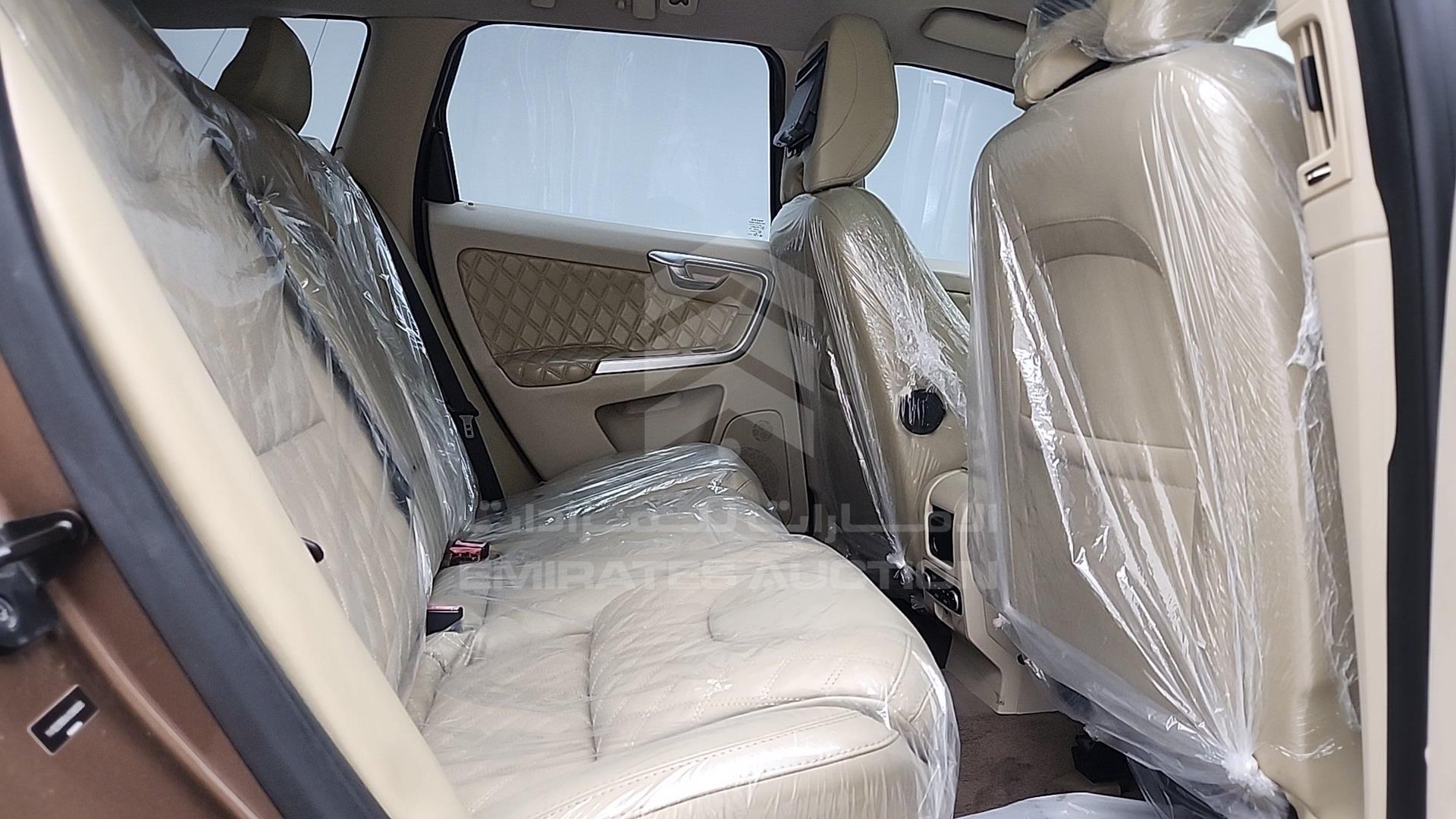 2010 VOLVO XC 60 VIN: YV1DZ9956A2088305