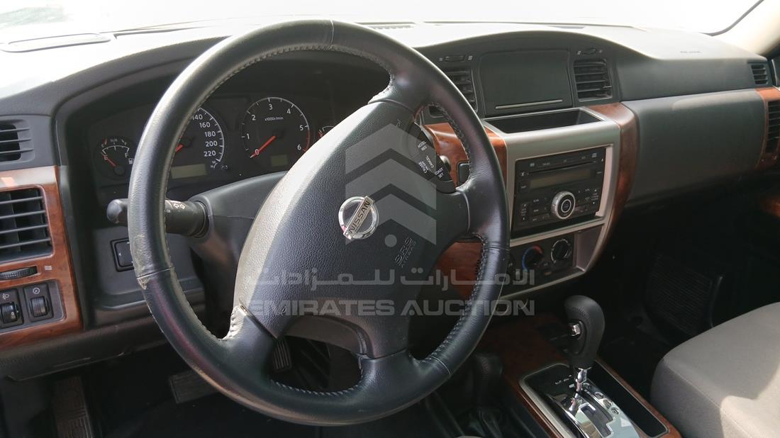 2021 Nissan Patrol — Steering & Mounted Controls — Photo 14