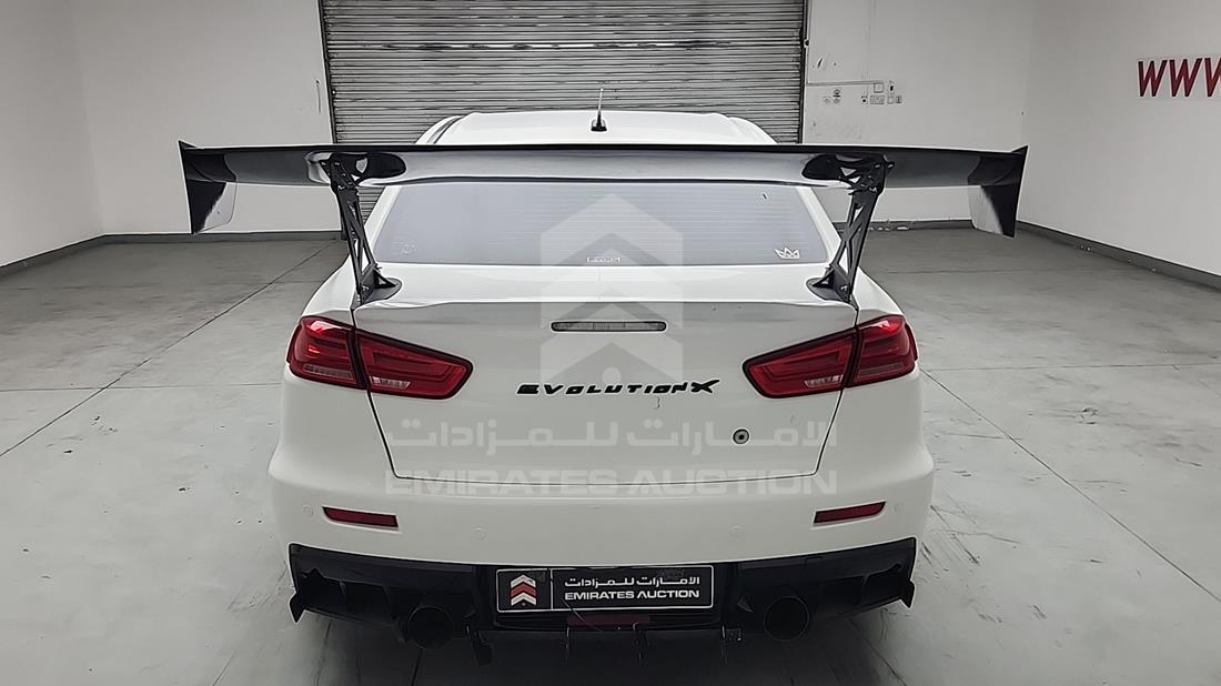 2014 Mitsubishi Lancer Evolution — Rear View — Photo 7