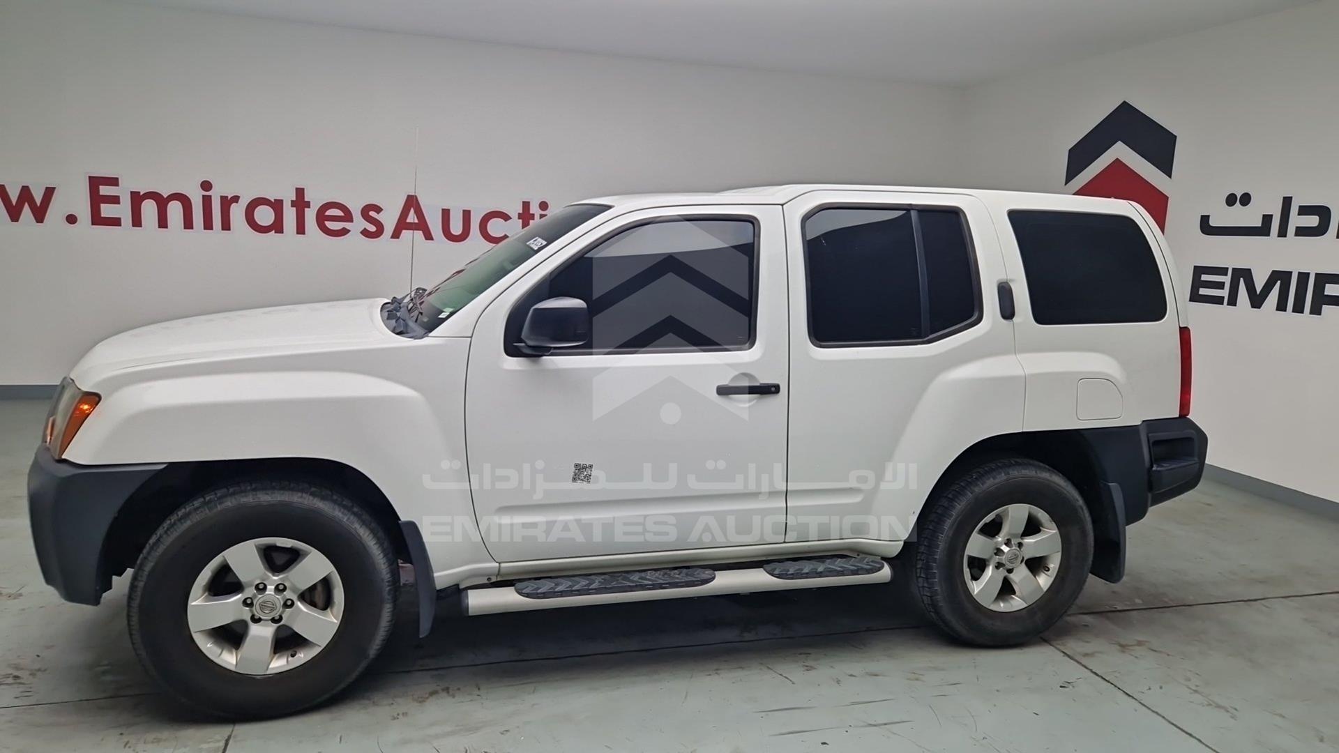 2013 NISSAN XTERRA VIN: 5N1AN0N64DN812232