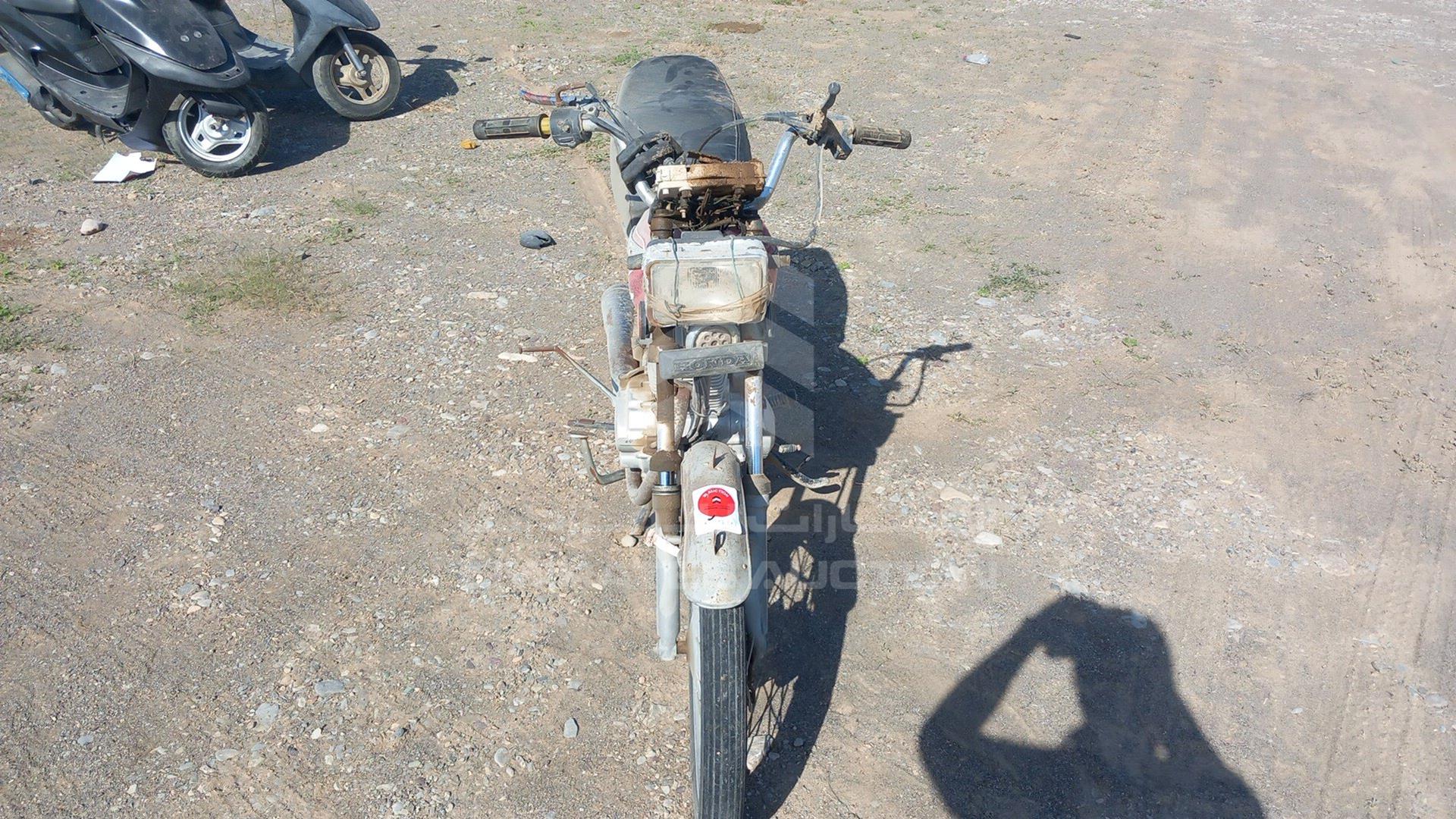 0 MTR MOTORBIKE VIN: LMHPCJL77C0800079