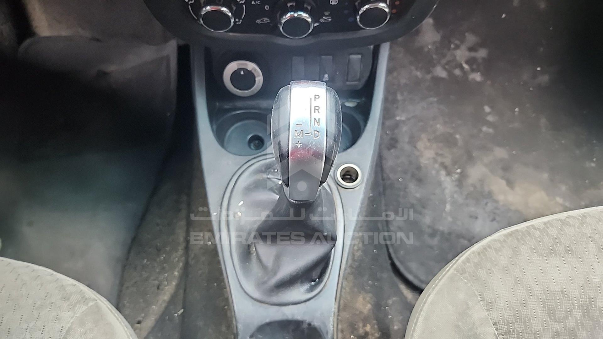 2018 RENAULT DUSTER VIN: VF1HSRGJ1JH575984