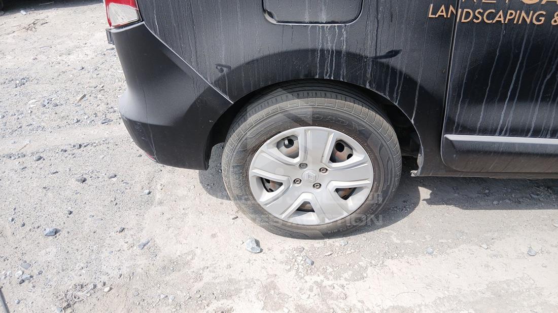 2018 Renault Dokker — Rear Left Tyre — Photo 27