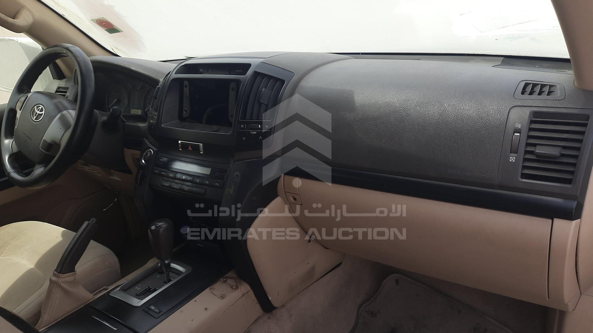 2013 TOYOTA LAND CRUISER VIN: JTMDU09J3D5072580