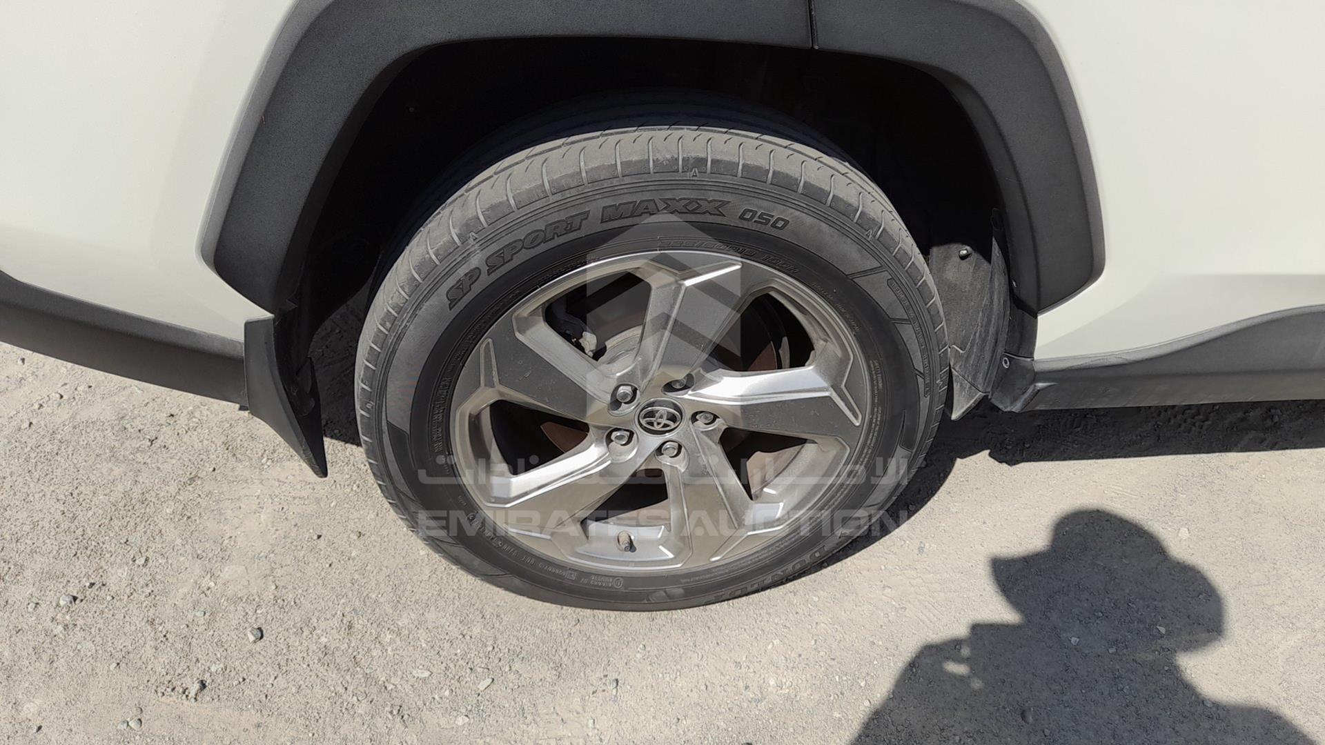 2020 TOYOTA RAV-4 VIN: JTMDW3FVXLD542577