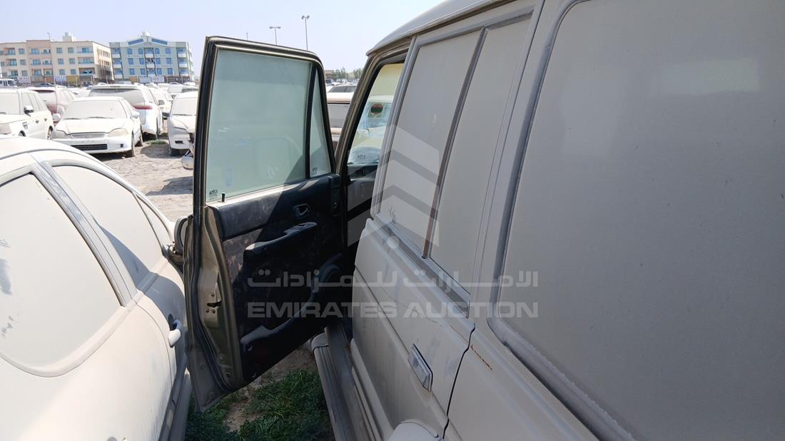 هيونداي جالوبر 2001 — الباب الأمامي الأيسر — صورة 11