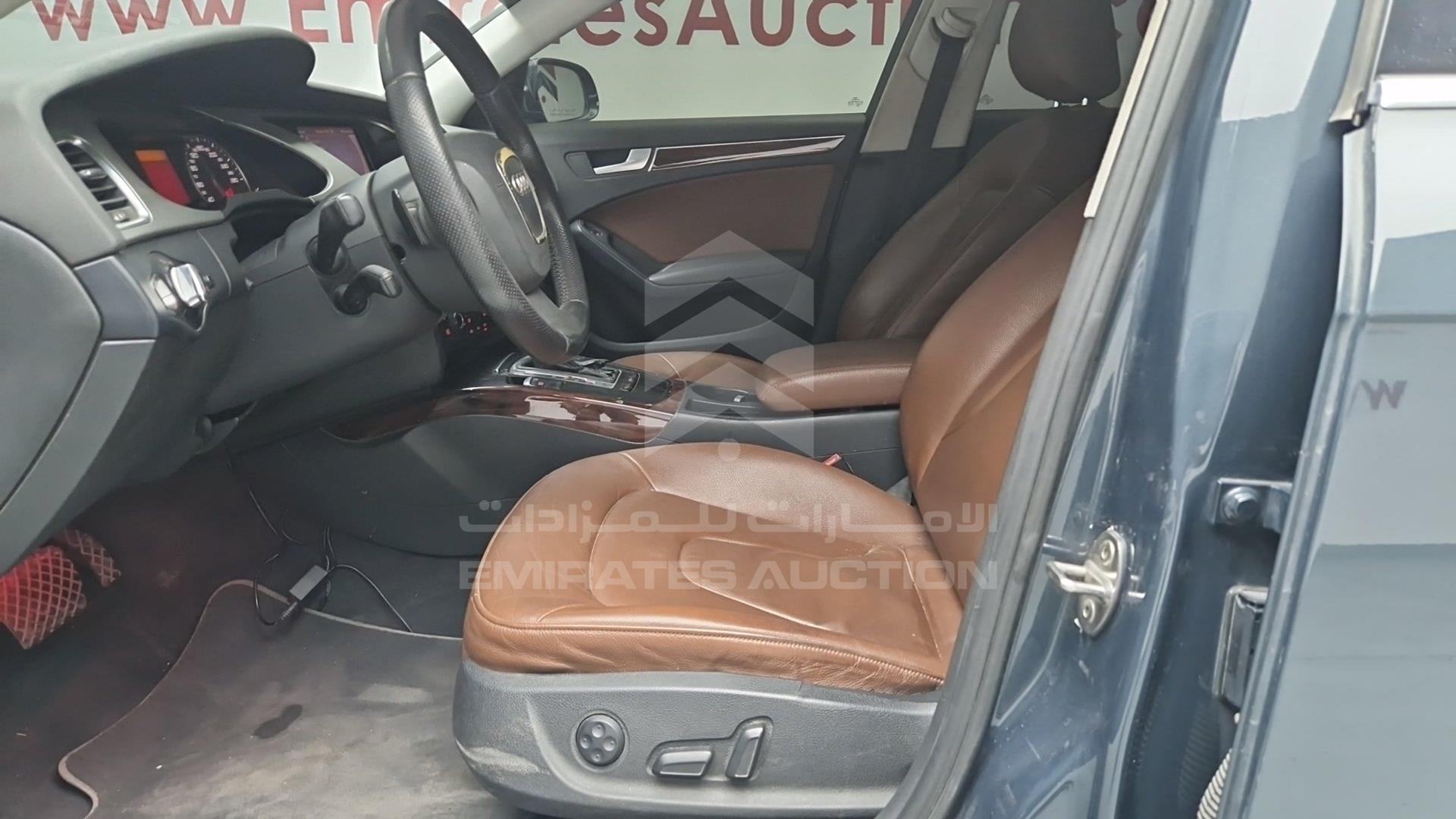 2011 AUDI A4 VIN: WAUAFC8K0BA122197