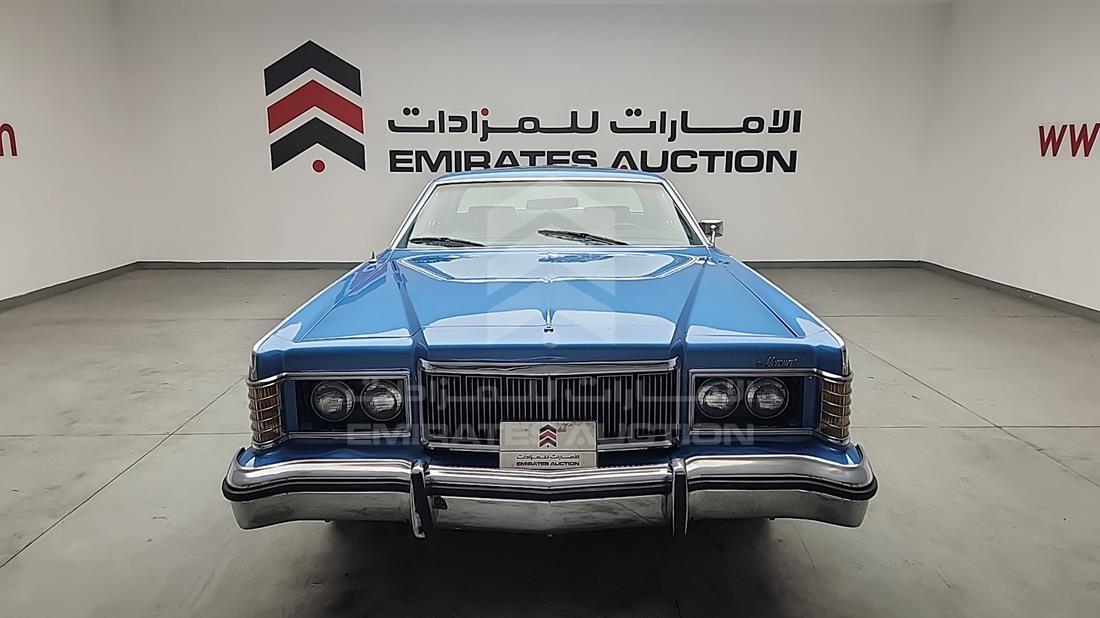 ميركوري  1977 — الزاوية الأمامية بالكامل — صورة 1