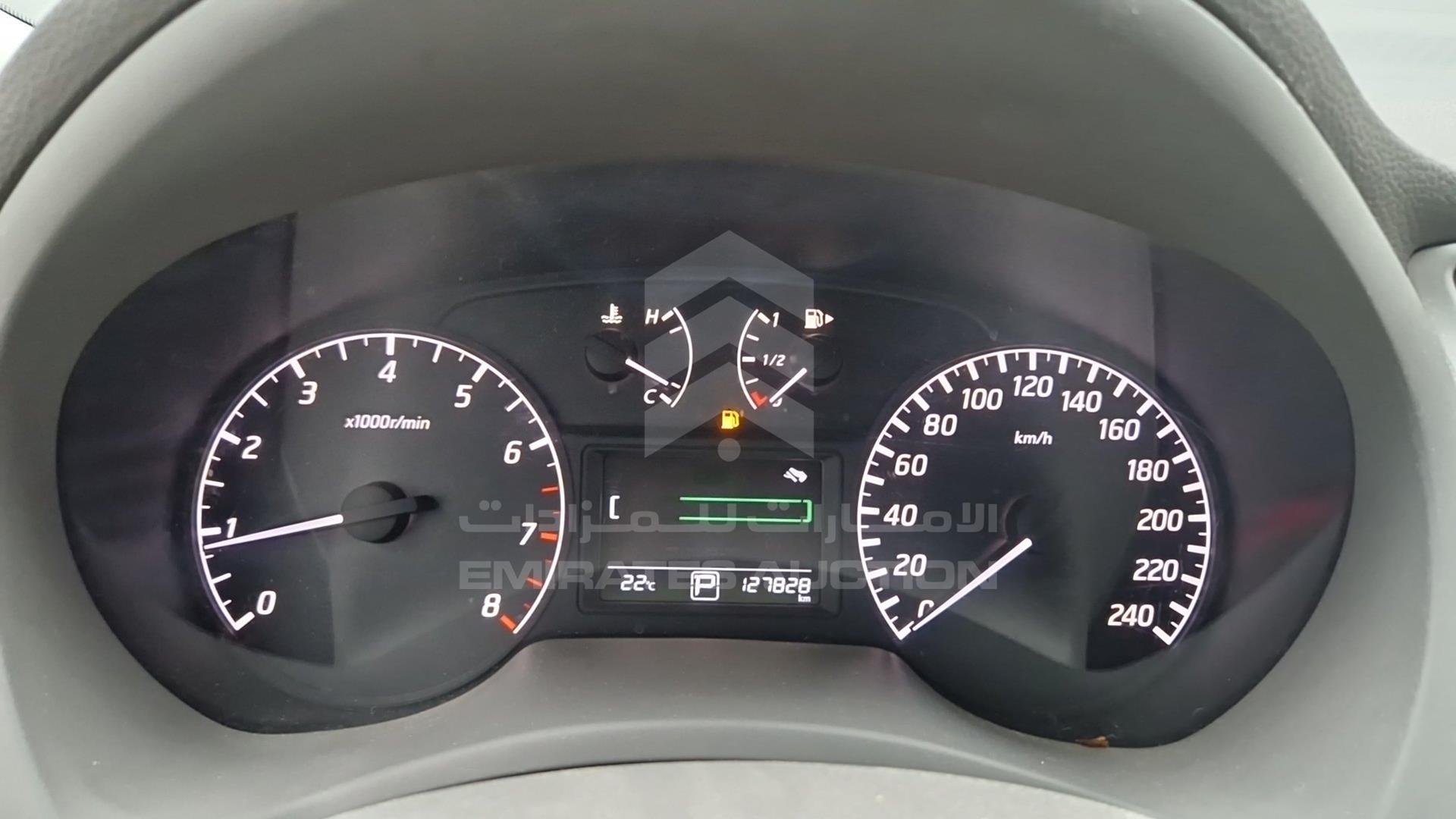 2016 NISSAN TIIDA VIN: MNTBC2C9XG6010301