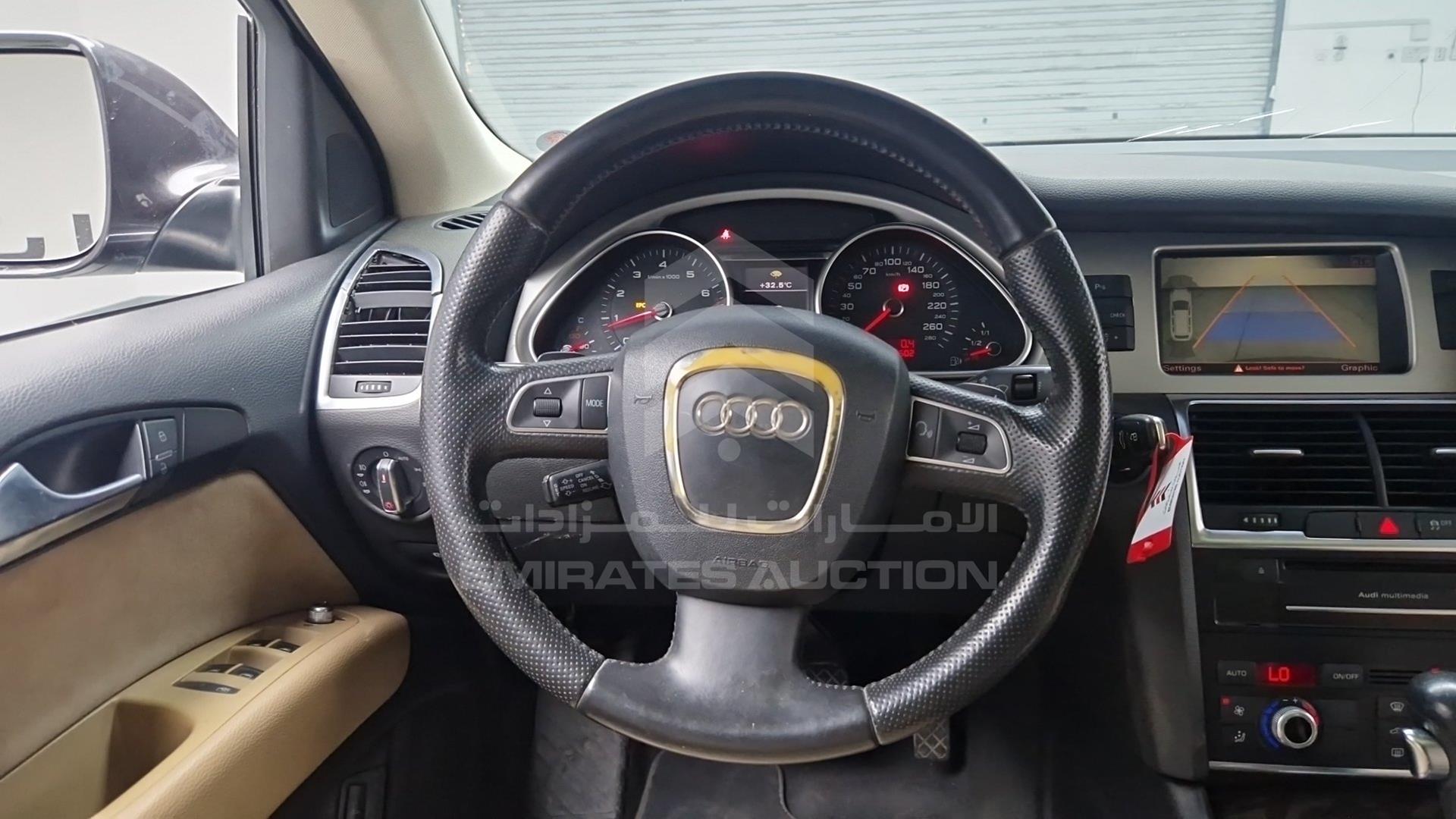 2011 AUDI Q7 VIN: WAUAGD4L7BD020525