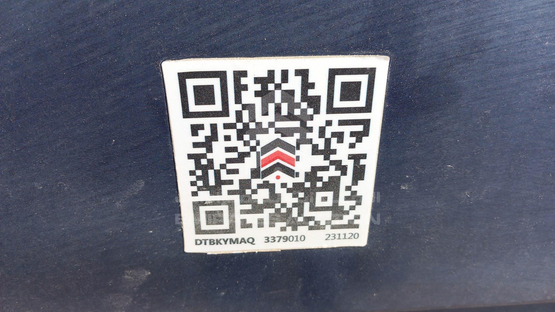 2007 VOLKSWAGEN MULTIVAN VIN: WV2LAF7H77H088177