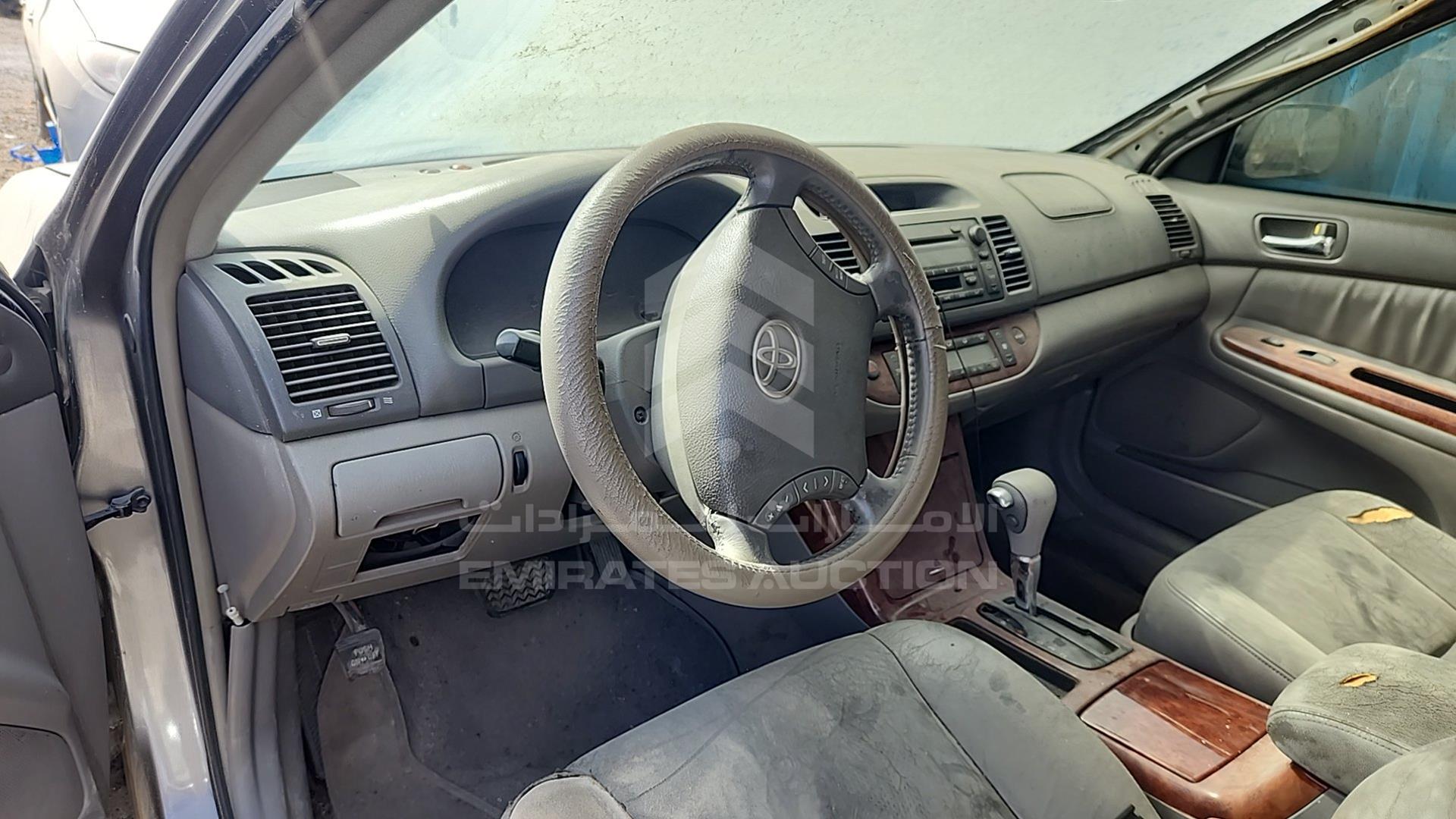 2005 TOYOTA CAMRY VIN: 4T1BF32K75U617396