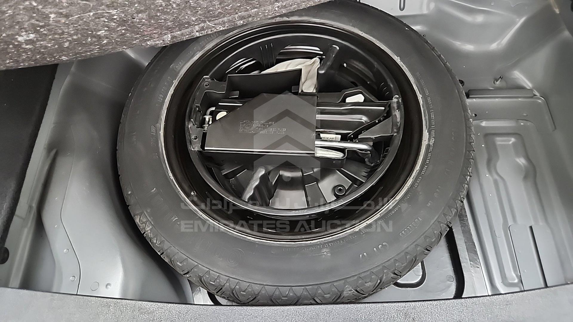 2012 MERCEDES E 300 VIN: WDDHF5EBXCA540081