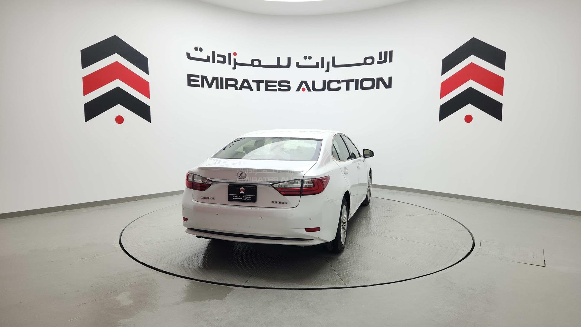 2017 LEXUS ES 350 VIN: JTHBK1GG2H2248650