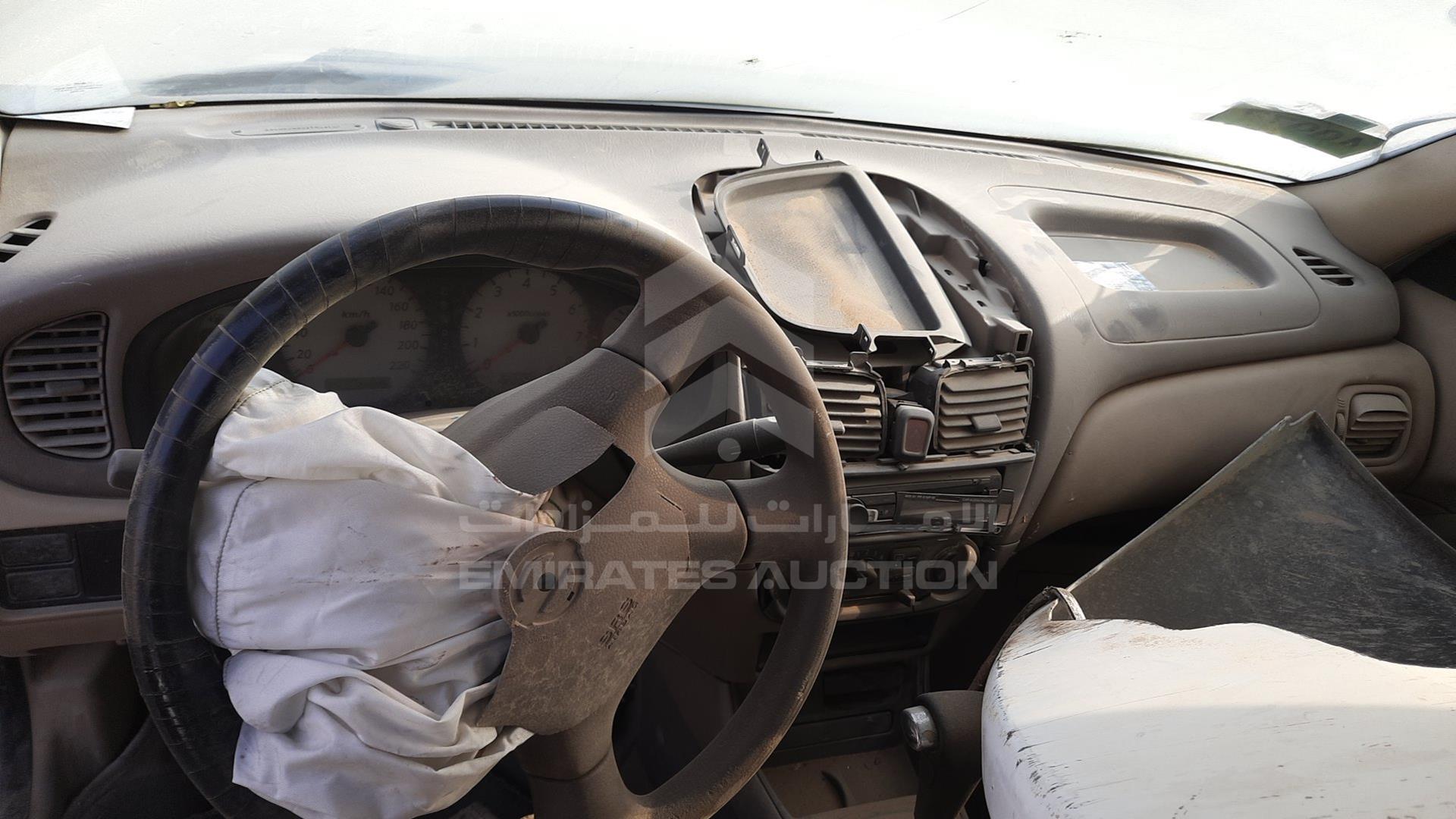 2005 NISSAN TIIDA VIN: JN1FN61C05W084352
