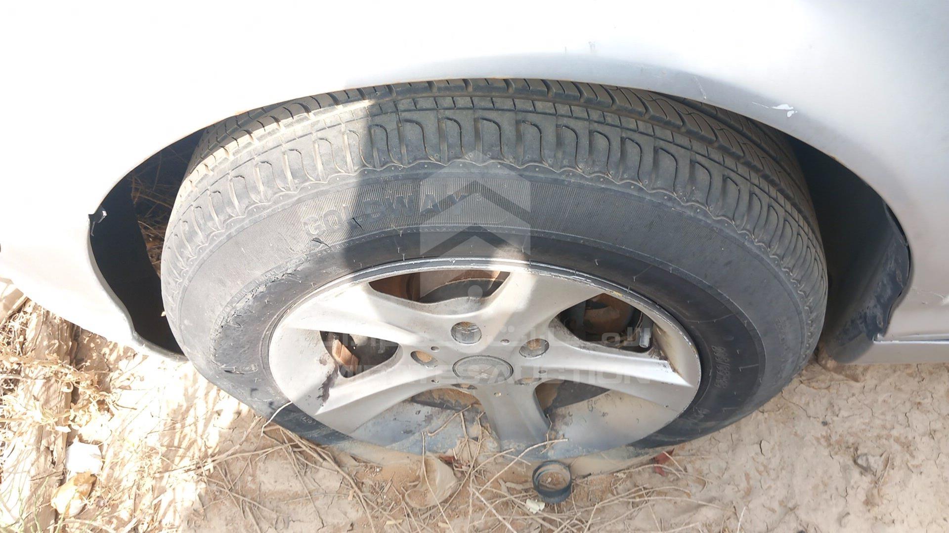 0 BMW 323 I VIN: WBAAL3100XEF96820