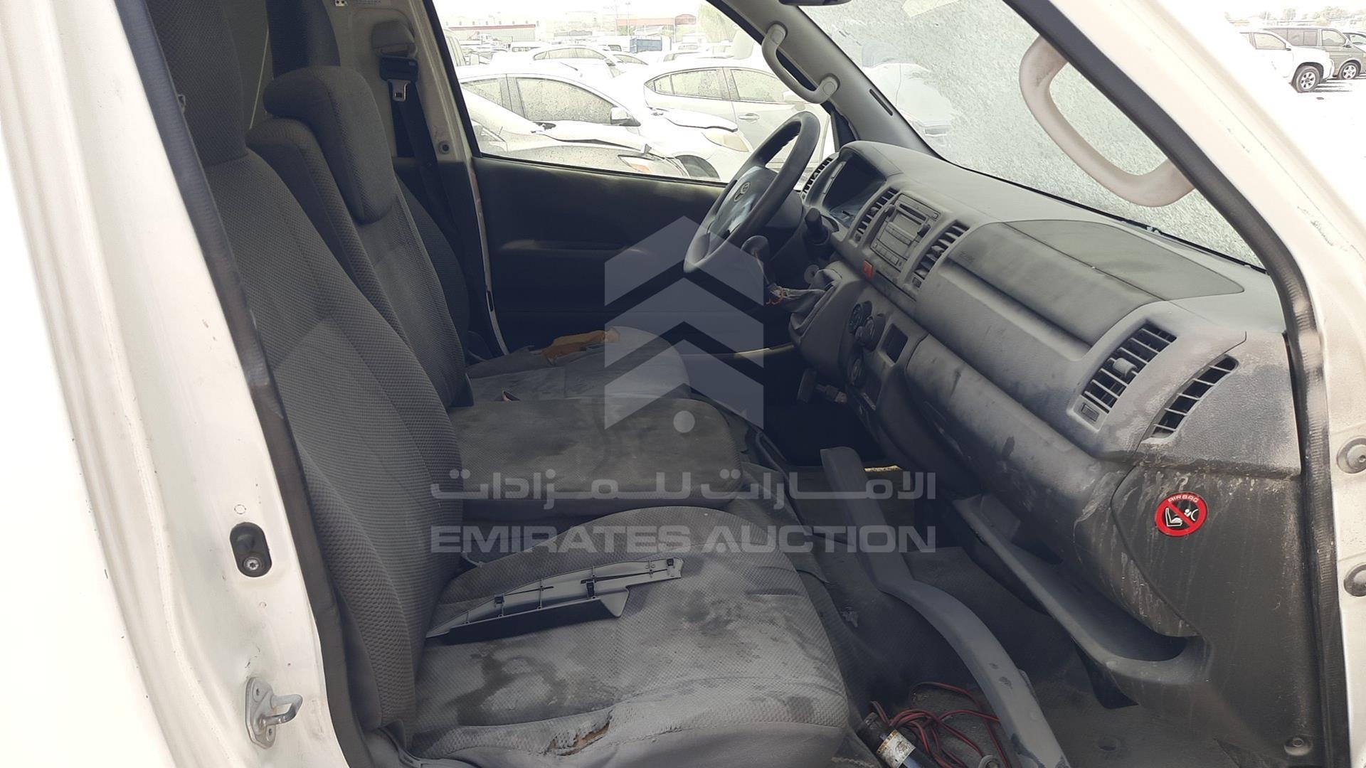 2015 TOYOTA HIACE VIN: JTFHX02P5F0100328