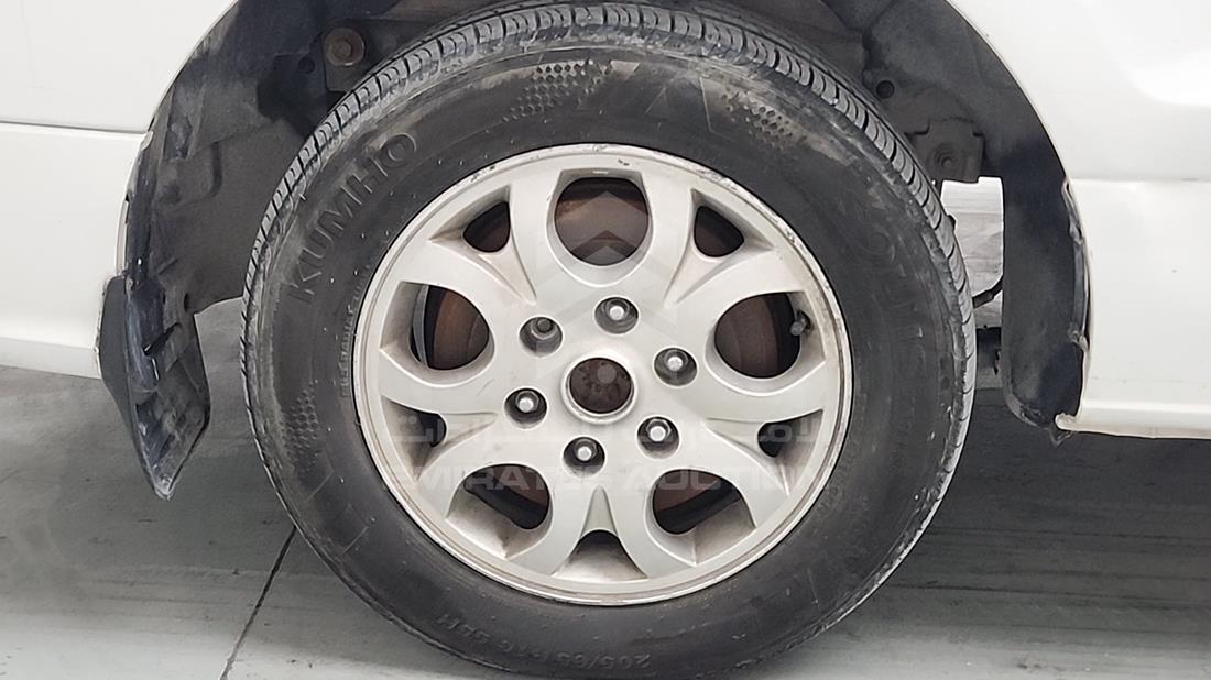 2013 Hyundai H1 — Rear Right Tyre — Photo 30