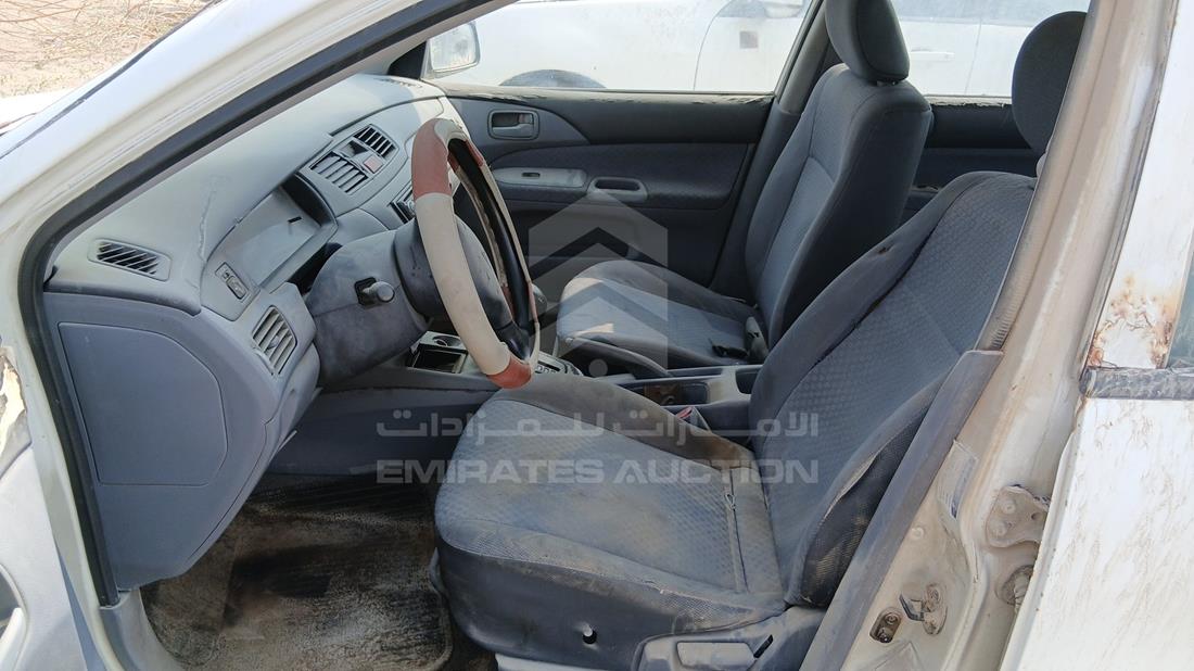 2002 Mitsubishi Lancer — Front Left Driver Seat View — Photo 12