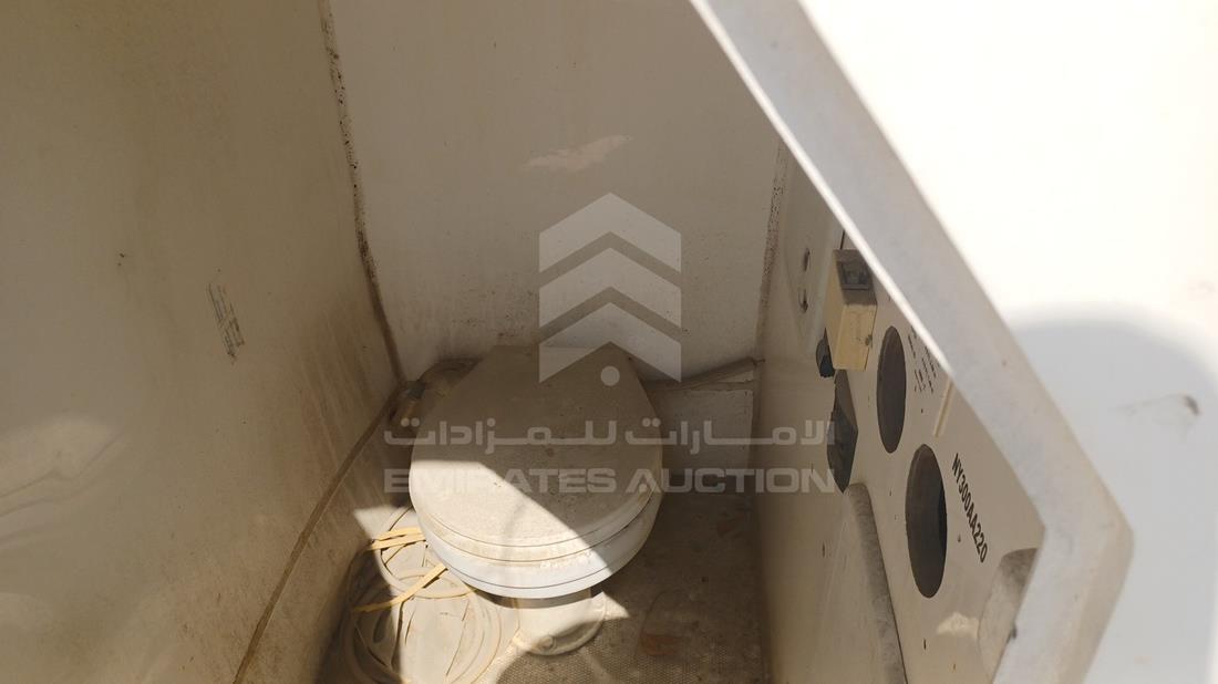 قارب + جالوصه — عام — صورة 18