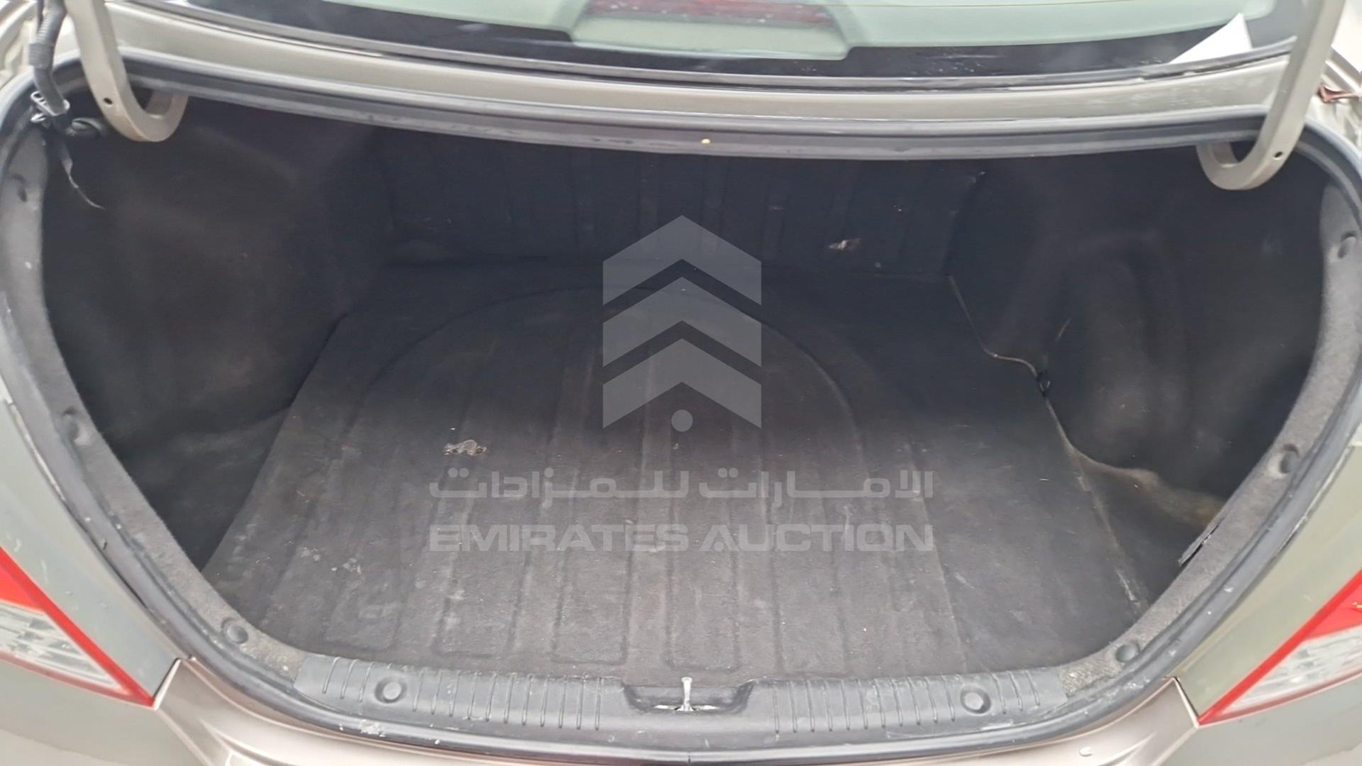 2015 HYUNDAI ACCENT VIN: KMHCT41DXFU662050