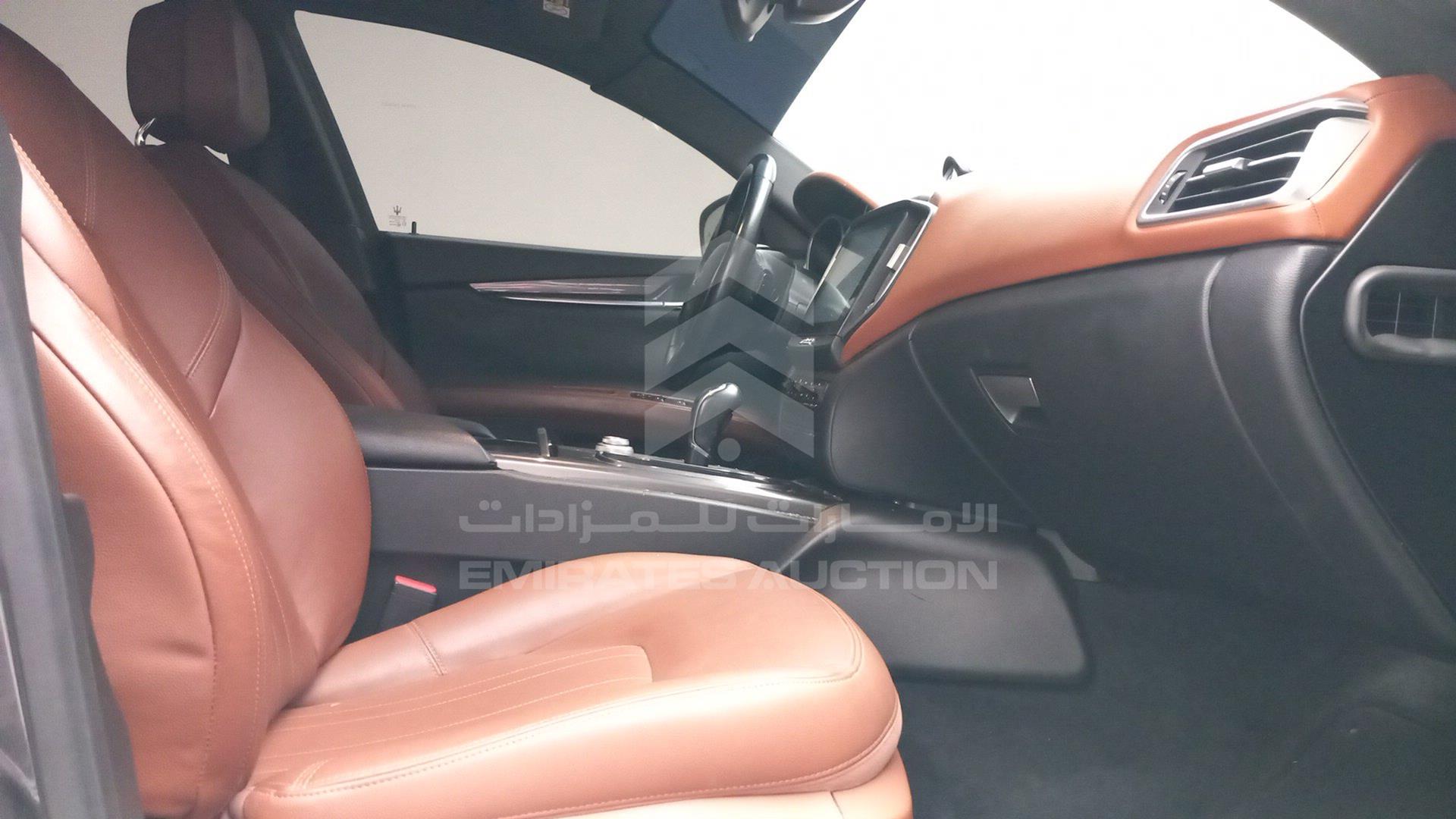 2018 MASERATI GHIBLI VIN: ZAM57YTA5J1270871