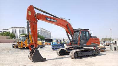 2023 Doosan DX225