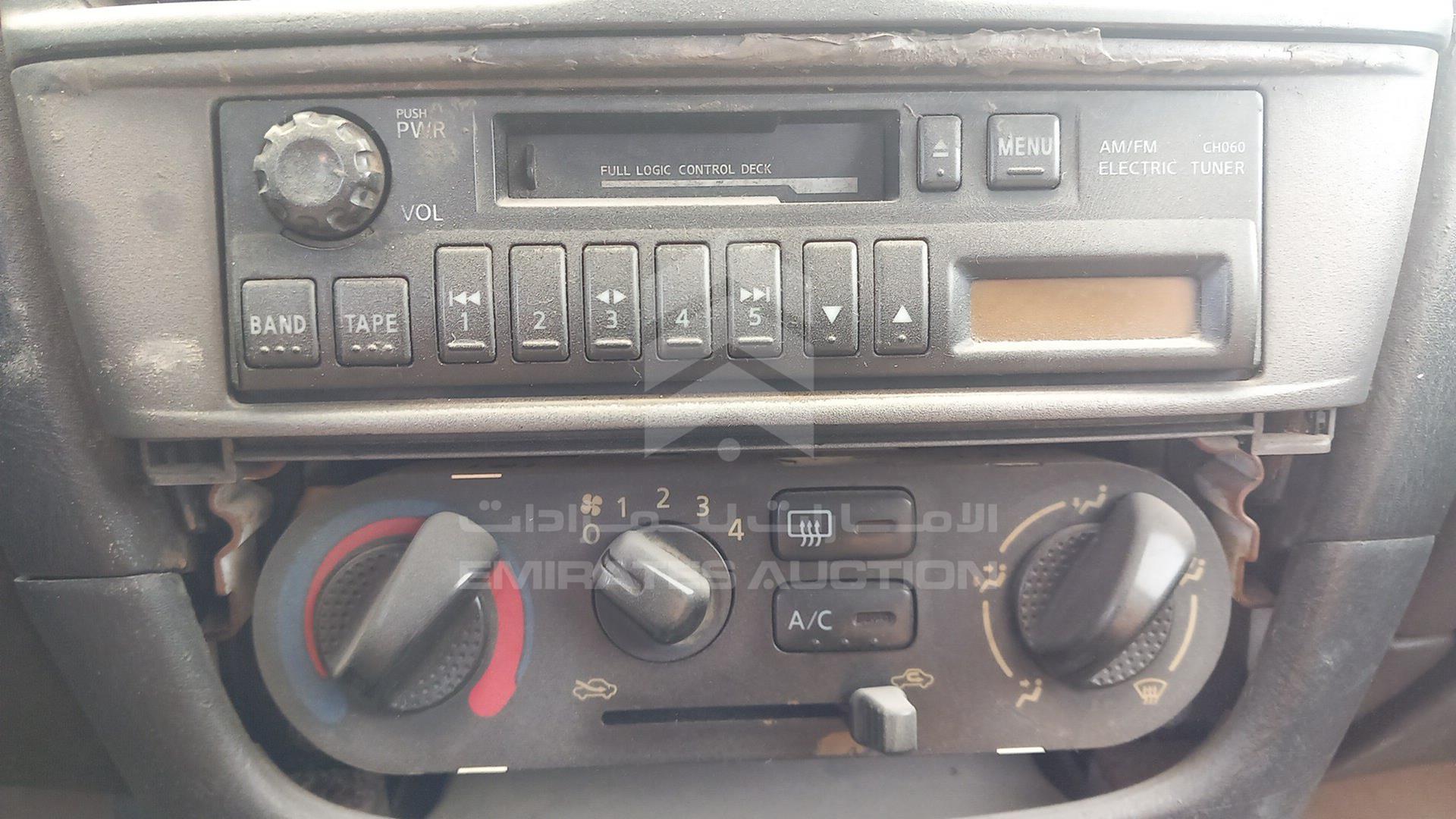 2005 NISSAN SUNNY VIN: JN1EN61C45W500205
