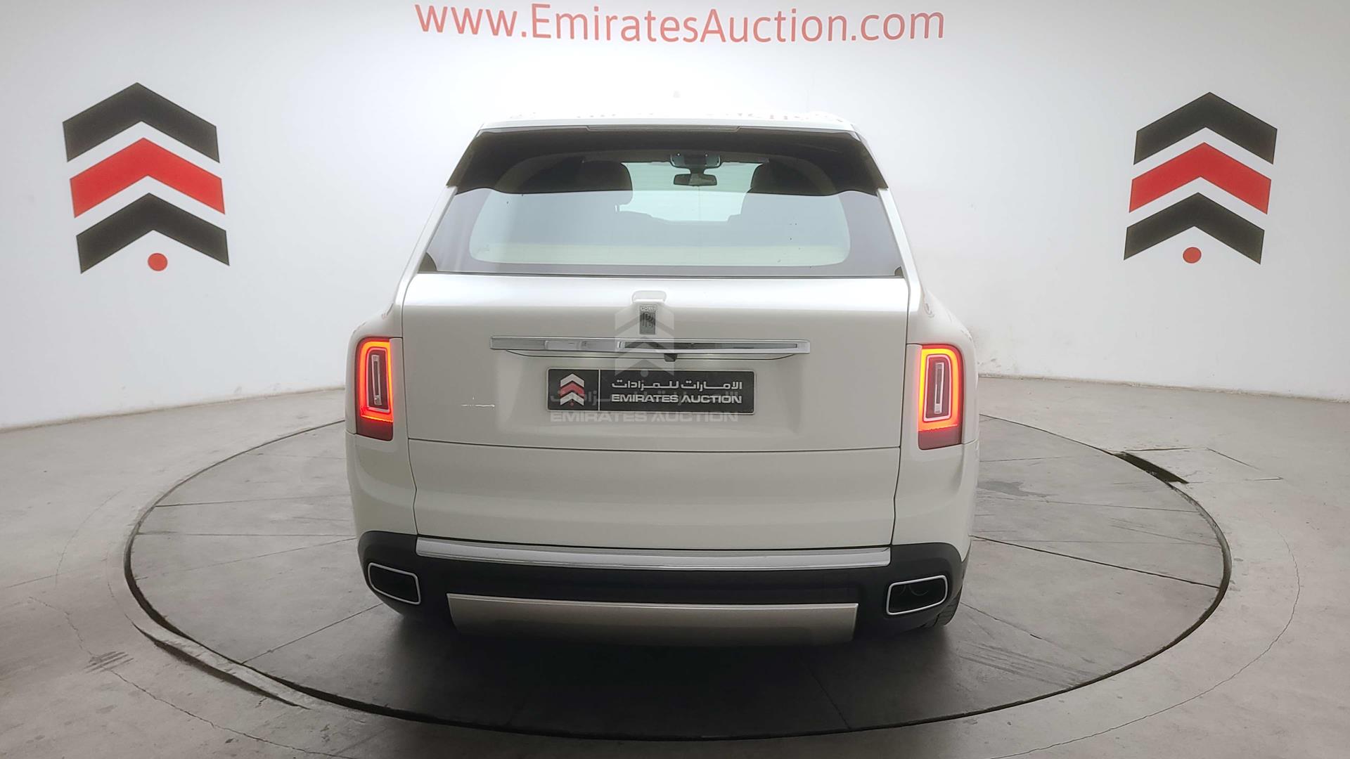 2020 ROLLS-ROYCE CULLINAN VIN: SLATV4A06LU111161