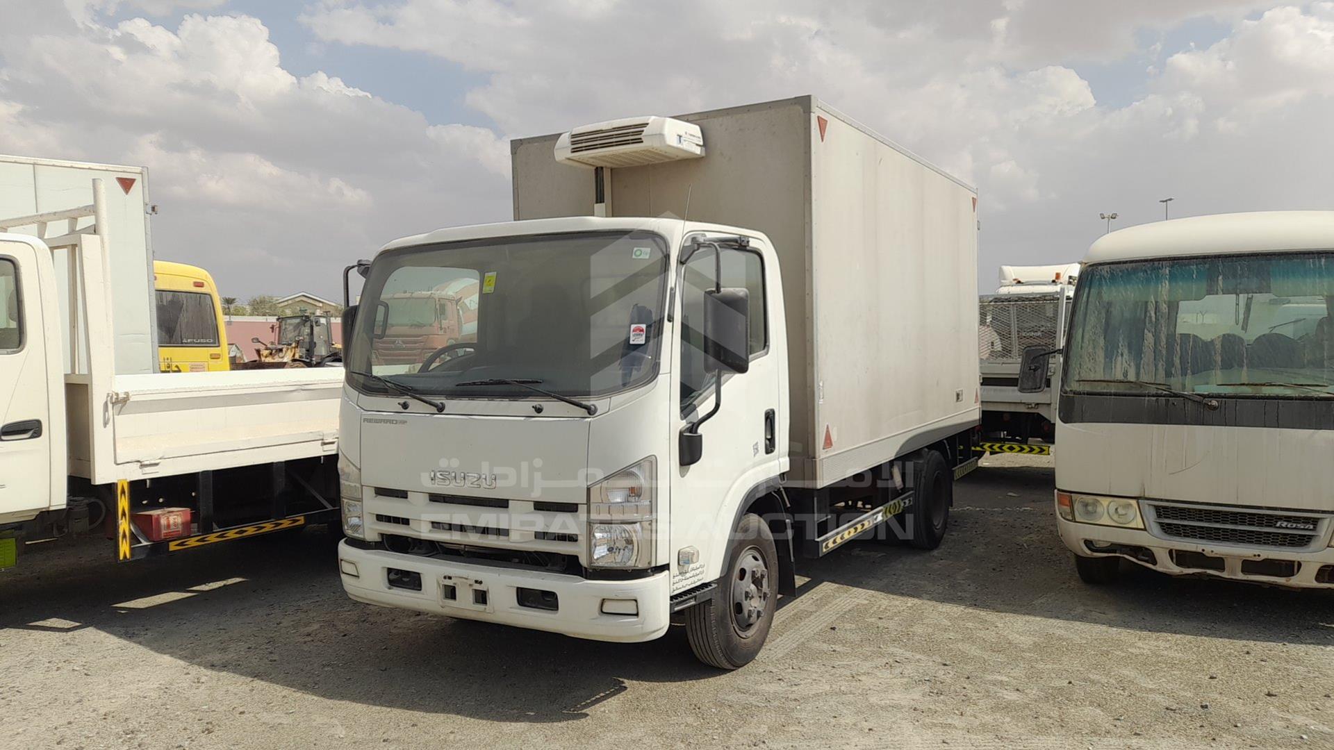 2017 ISUZU NPR VIN: JAAKP34H8H7P10859