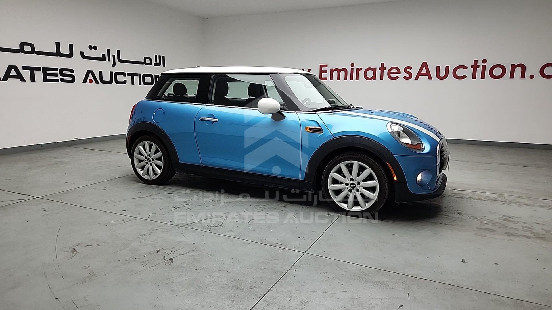 2015 MINI COOPER VIN: WMMXM5C51F3A56219