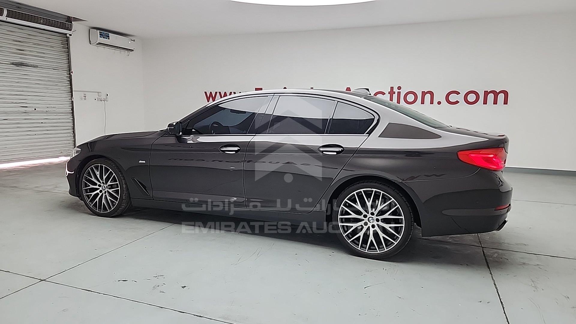2018 BMW 540I VIN: WBAJB3104JG970972