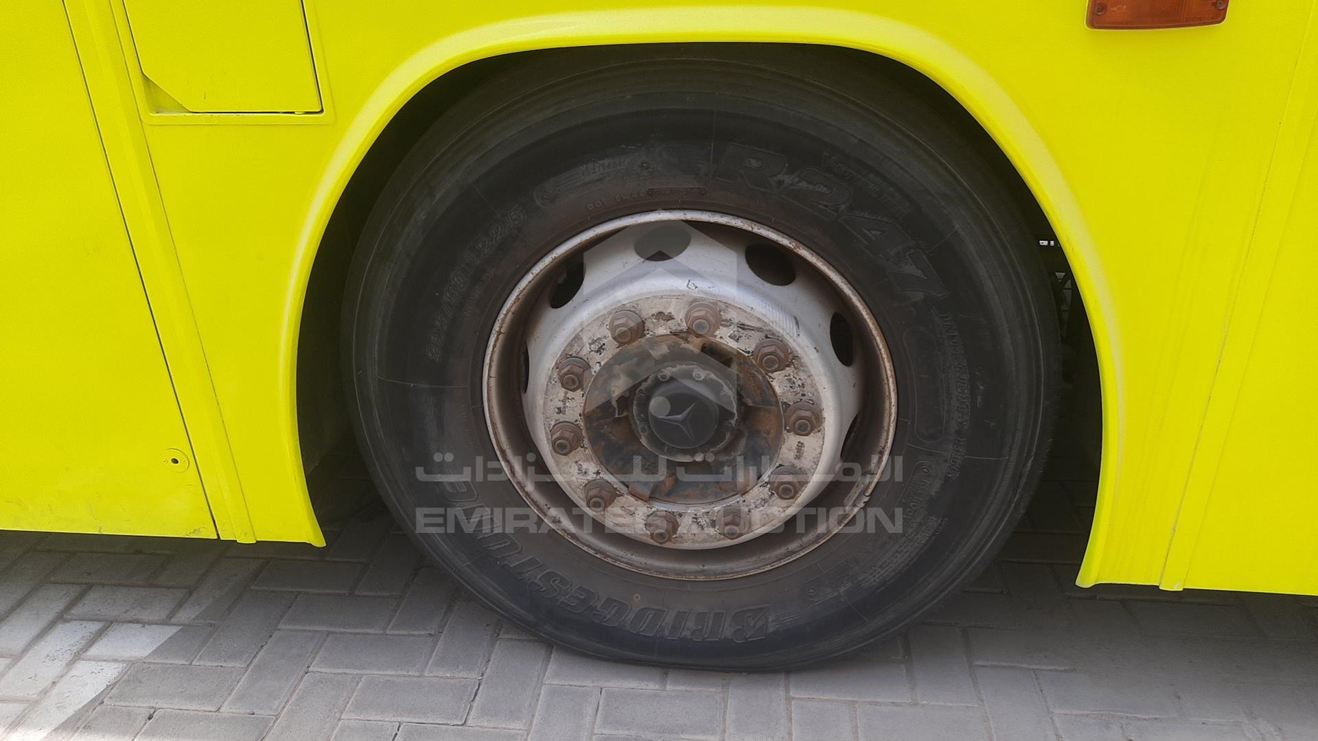 0 MERCEDES BUS VIN: 9BM3820857B515843