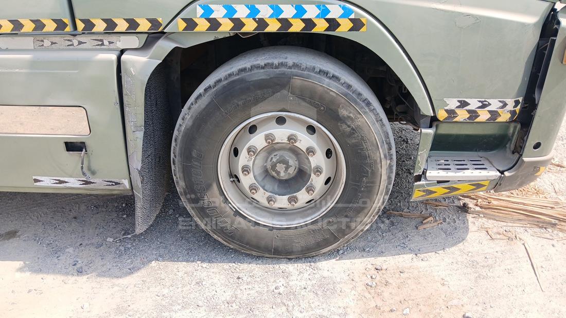 فولفو FH 16 2005 — الإطار الأمامي الأيمن — صورة 40