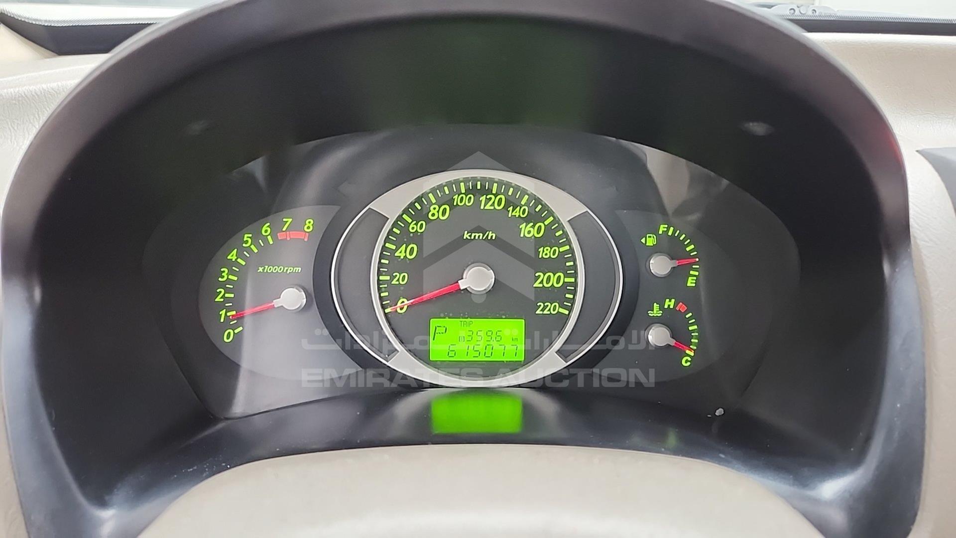2008 HYUNDAI TUCSON VIN: KMHJM81B78U821197