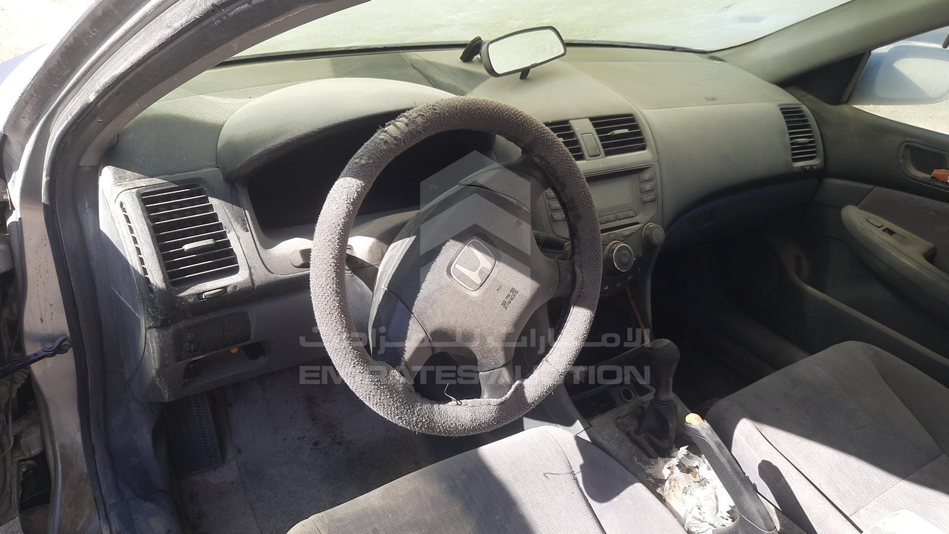 2003 HONDA ACCORD VIN: JHMCM55583C400053