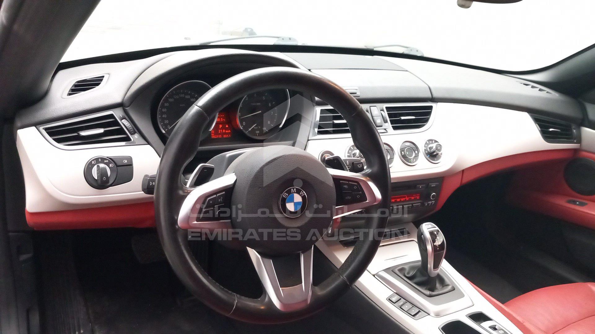 2015 BMW Z4 VIN: WBALL1103FJ664642