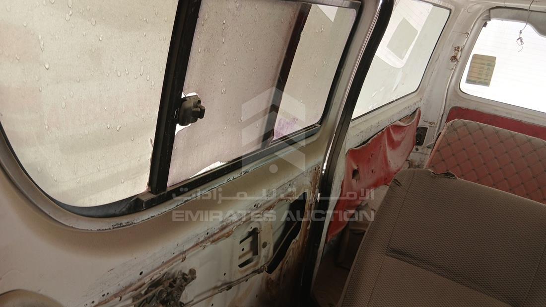 2005 Toyota Hiace — Rear Right Door — Photo 21