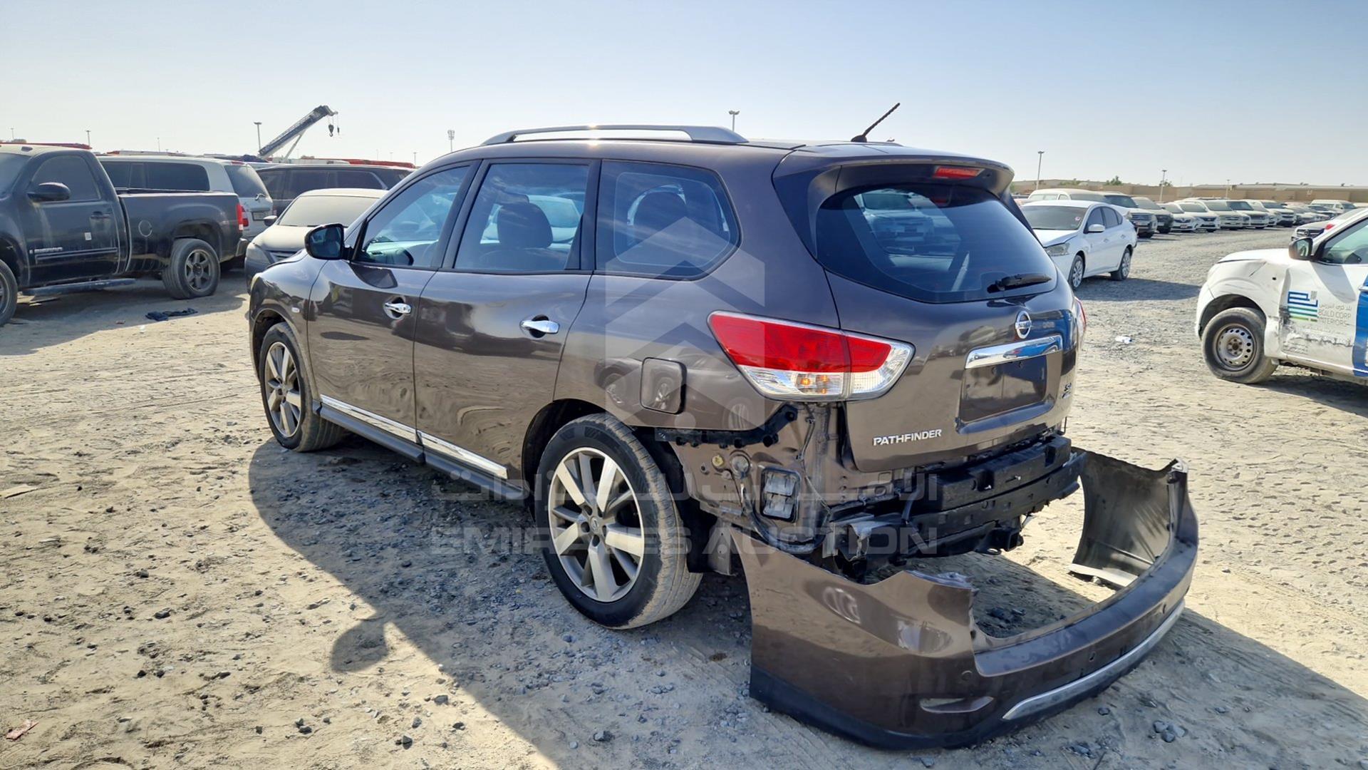2015 NISSAN PATHFINDER VIN: 5N1AR2M58FC649561