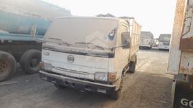 Nissan Diesel UD — Front Left Angle — Photo 5 — Thumbnail